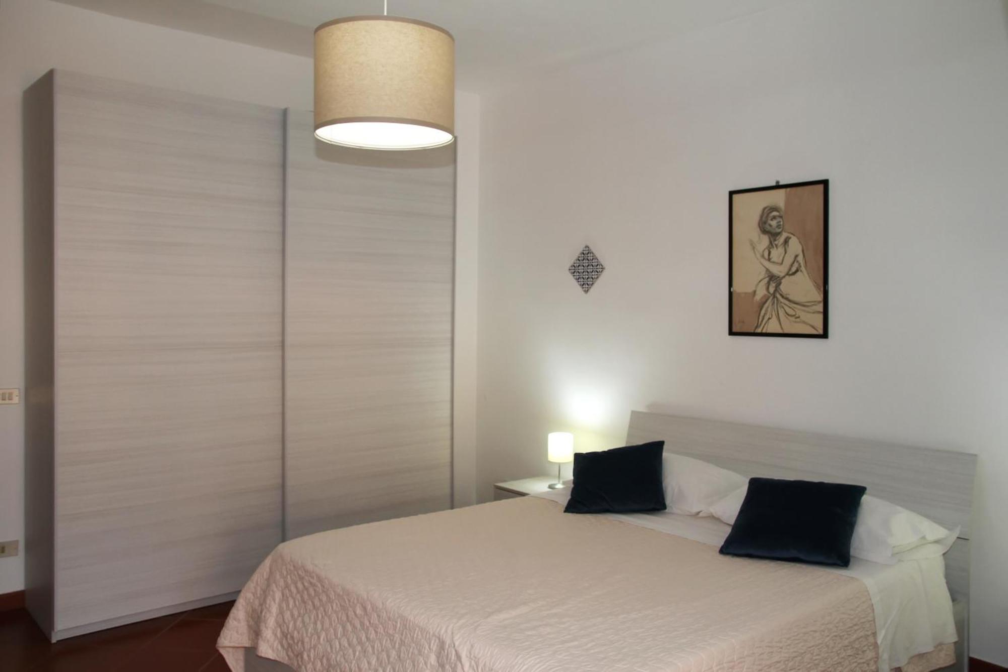 Attico Vista Mare Con Terrazza E Spa Riscaldata Санто-Стефано-ди-Камастра Экстерьер фото